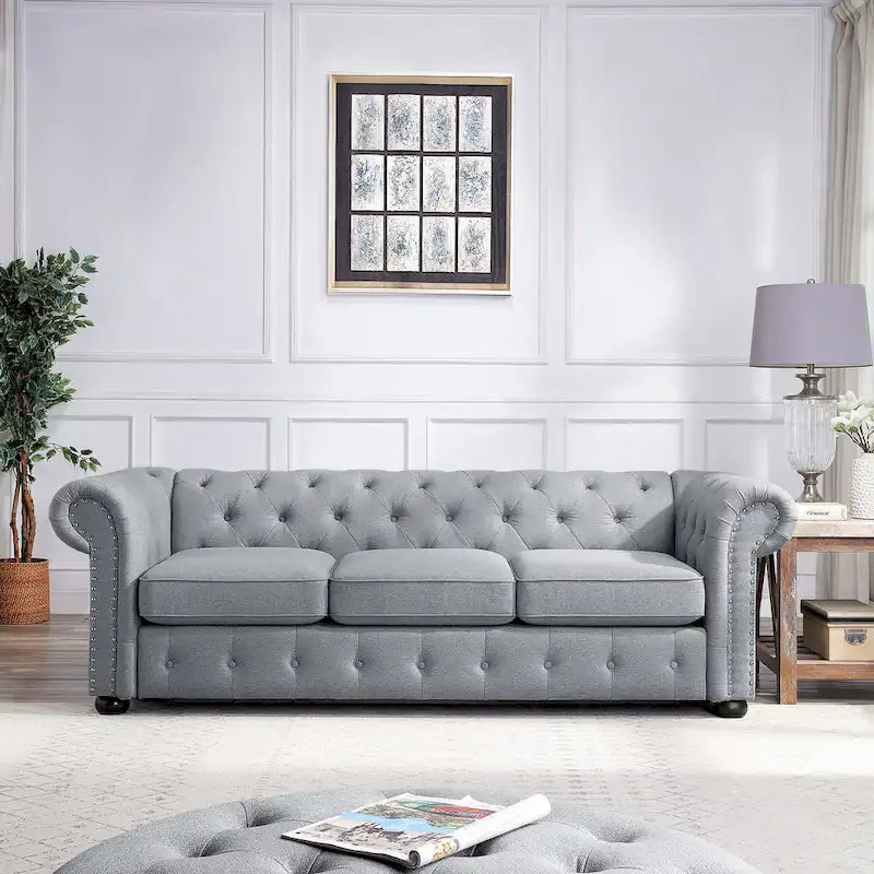 3-Sitzer-Sofa mit Knopfheftung und gerollten Armlehnen