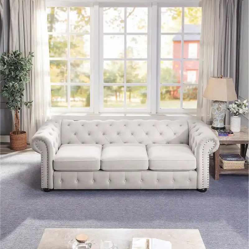 3-Sitzer-Sofa mit Knopfheftung und gerollten Armlehnen